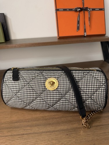 Authentic versace la medusa - versace,